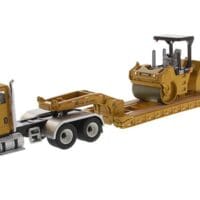 Caterpillar CT660 Day Cab With XL 120 Low-Profile HDG Lowboy